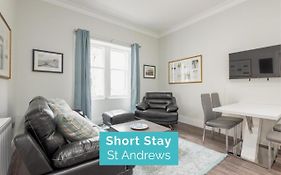 South Street Luxury Apartment * Central * Sleeps 4